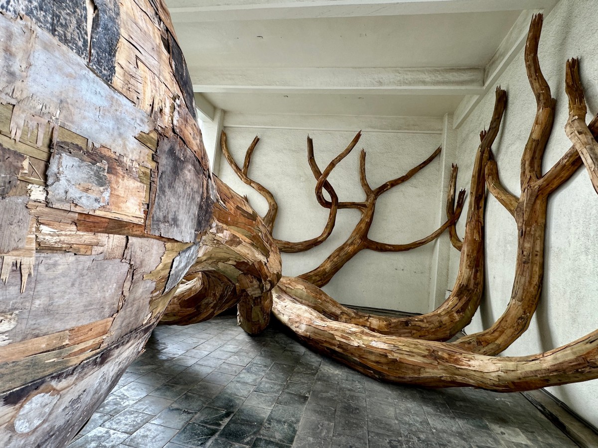 From Physical Data Centers to Social Heat Death: The “Entropy Crisis" of the AI Token Ecology  從實體機房到社會熱寂： AI 即基礎設施的五層堆疊架構到AI&nbsp;詞元生態的「熵增危機」