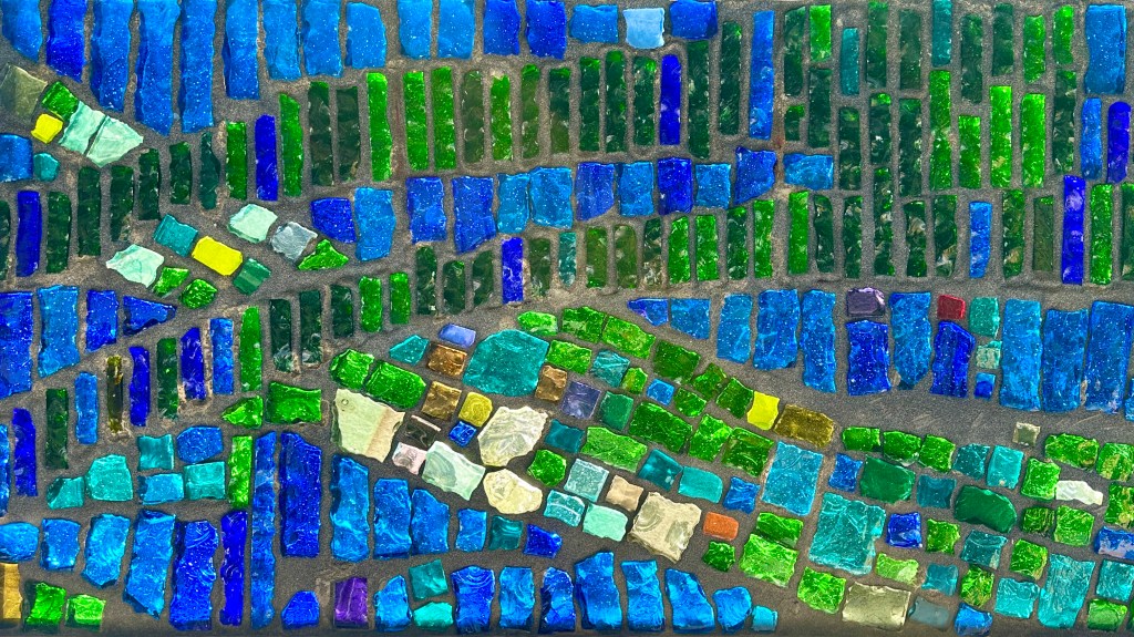 Token Entropy: Prediction Error as the Thermodynamic Arrow in Cognitive Architectures 符元熵與負熵運動：預測誤差作為資訊熱力學的物理特徵